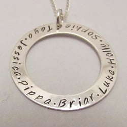 Family Circle – Classic | Sterling Silver Name Necklace
